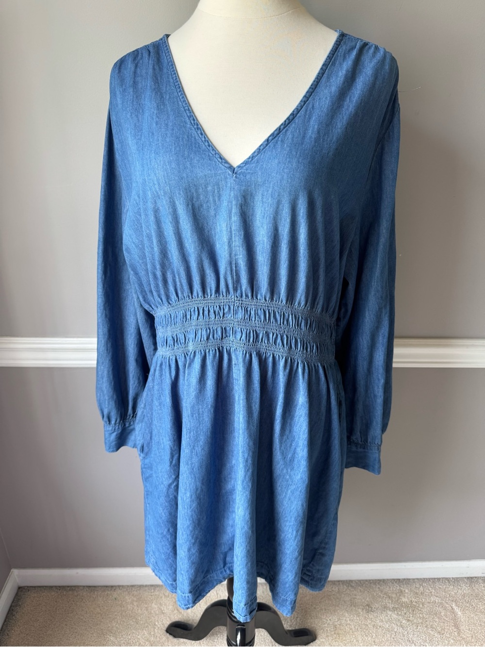 GAP Denim-Blue V-Neck Smocked Waist Tunic